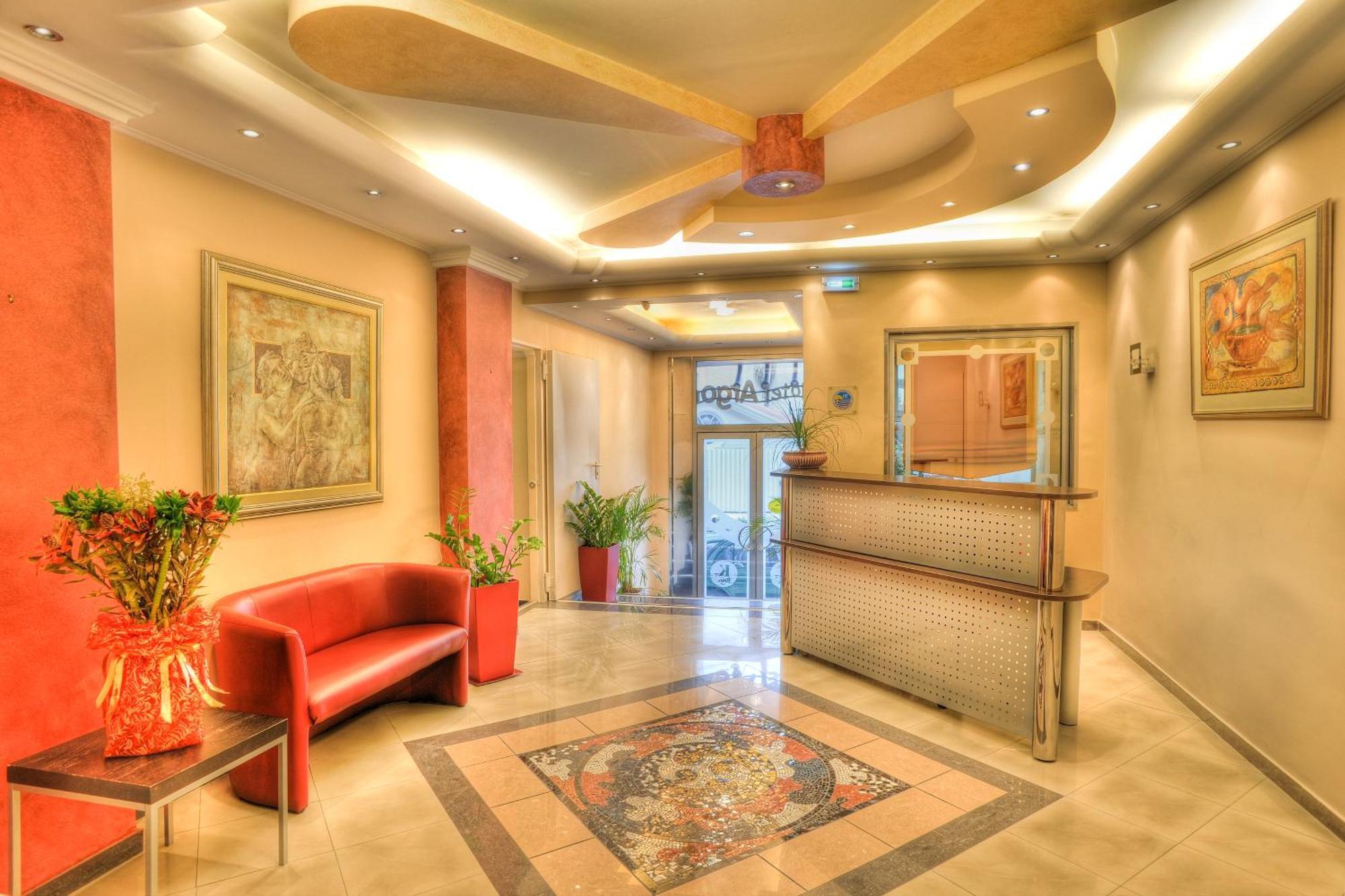Argo Hotel Piraeus Ngoại thất bức ảnh